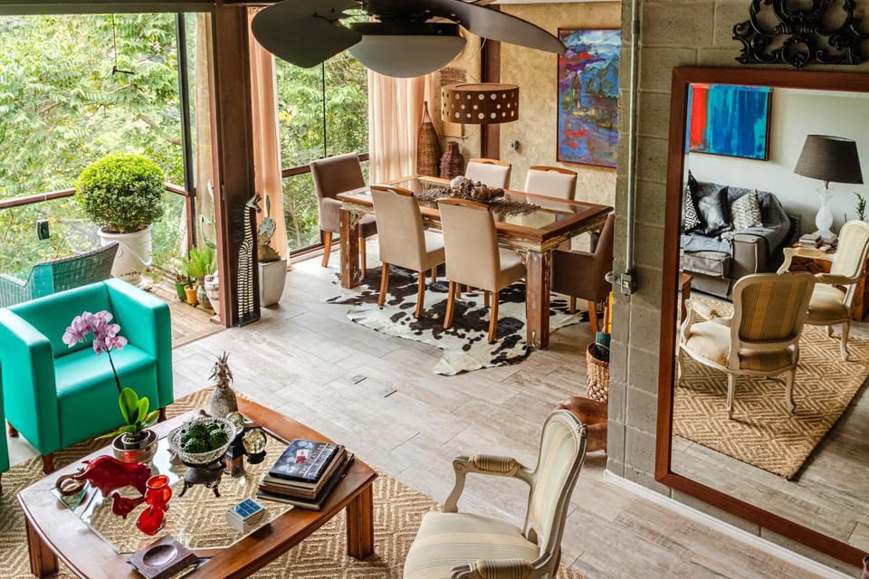 Living room, Dining area