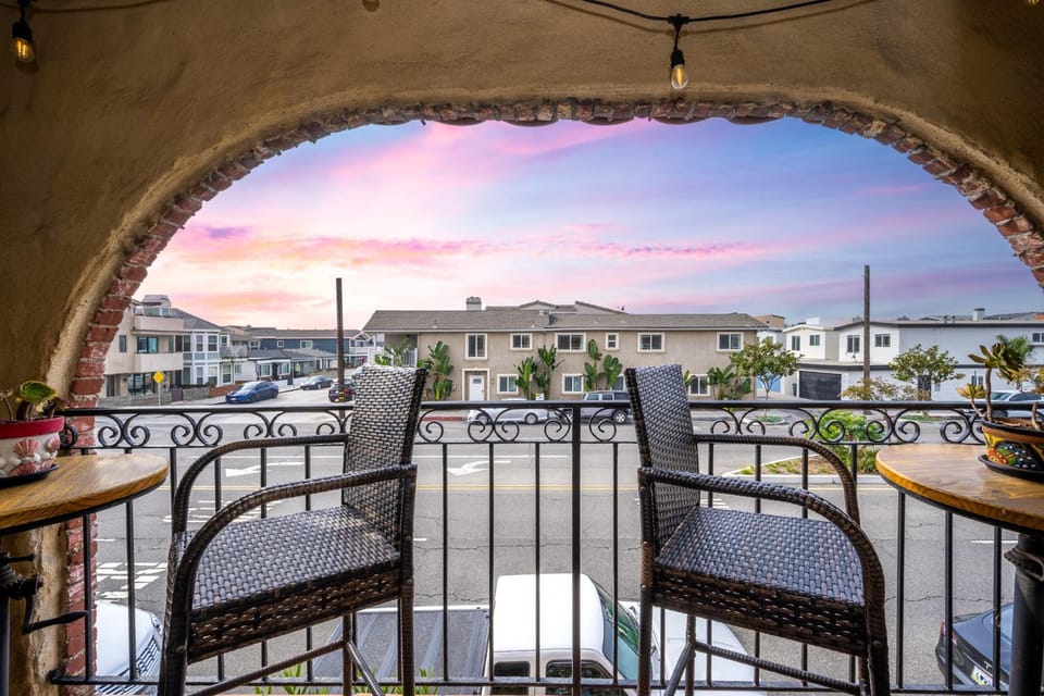 Spanish Castle By The Sea in Newport Beach House in Balboa Peninsula