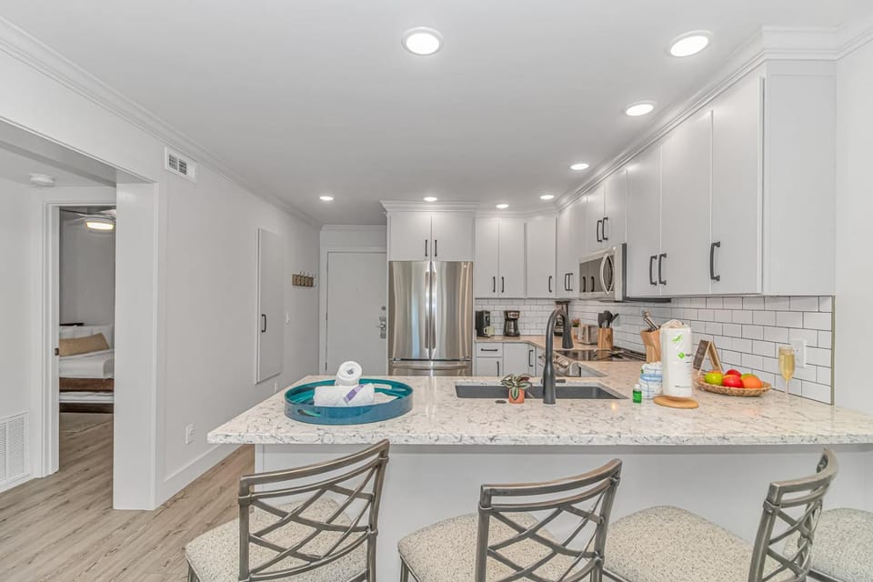 Beautifully Renovated 2 BR. Condo On The Golden Mile-Stunning Ocean Views-Ocean Forest Villas A-305 House in Myrtle Beach
