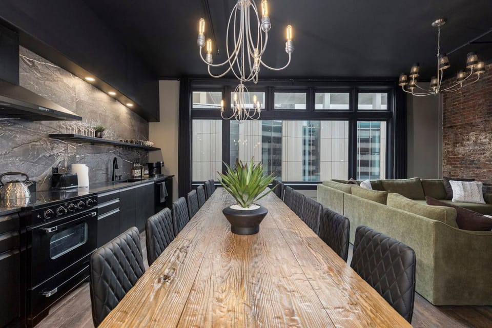 Living room, Dining area, City view