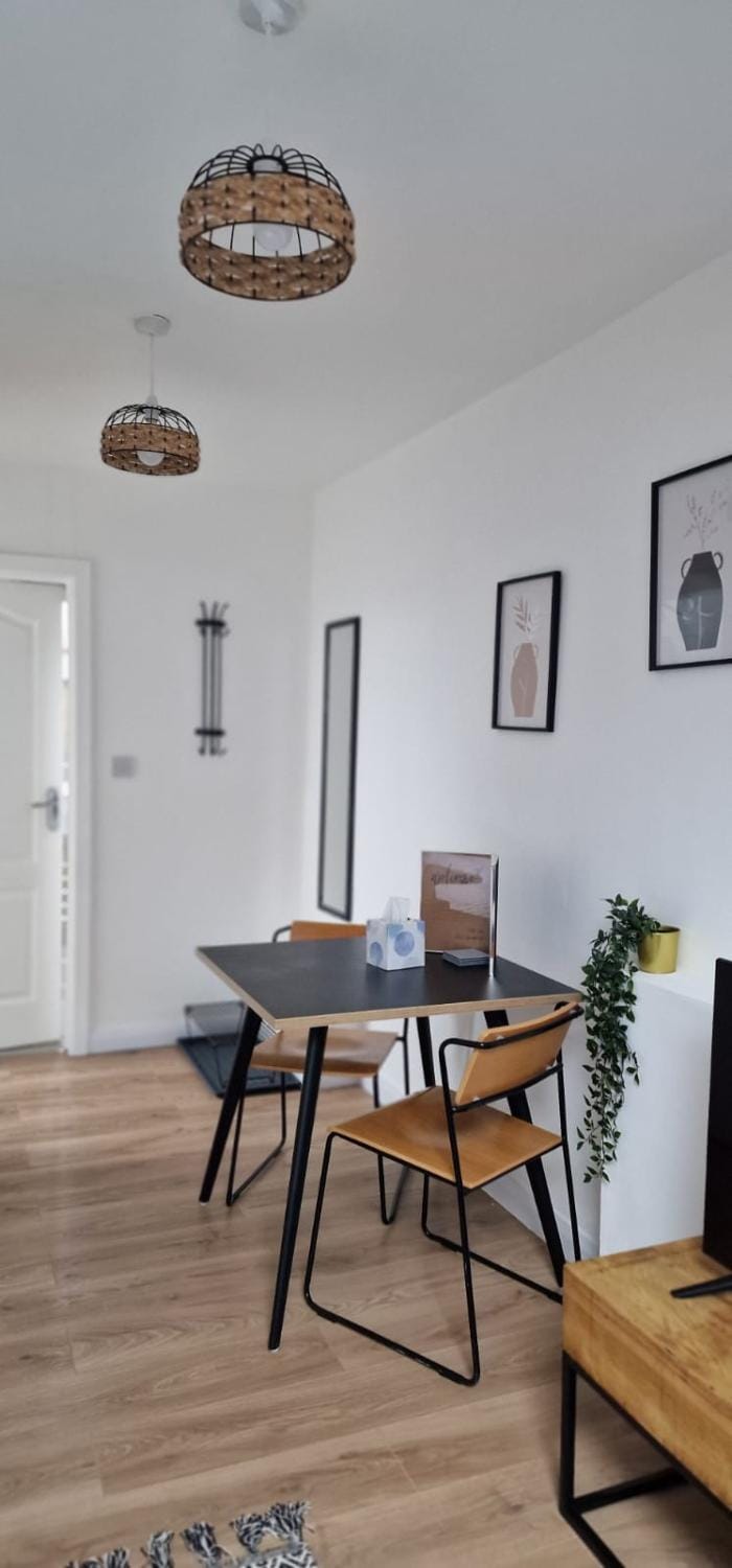 Living room, Seating area, Dining area