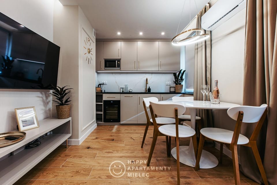 TV and multimedia, Kitchen or kitchenette, minibar, pet friendly, stove