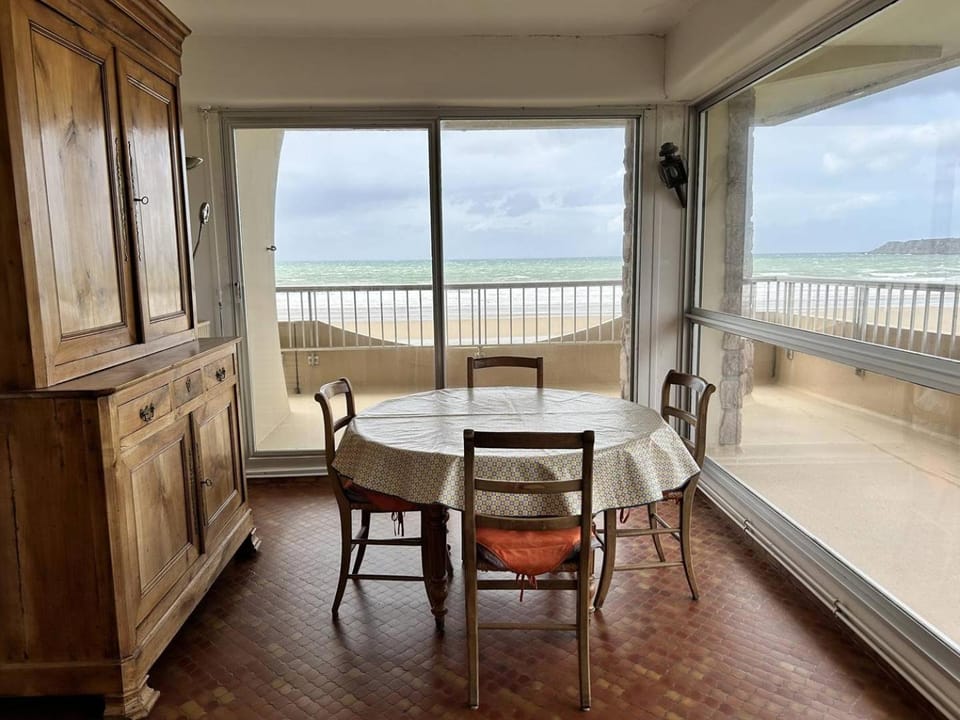 430 - Appartement T2 vue mer, depuis toutes les pièces Apartment in Brittany
