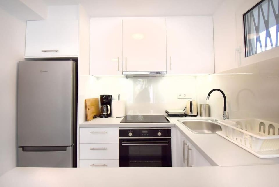 Coffee/tea facilities, oven, pet friendly, toaster