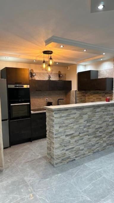 T3 5 étoile jacuzzi Apartment in Toulouse