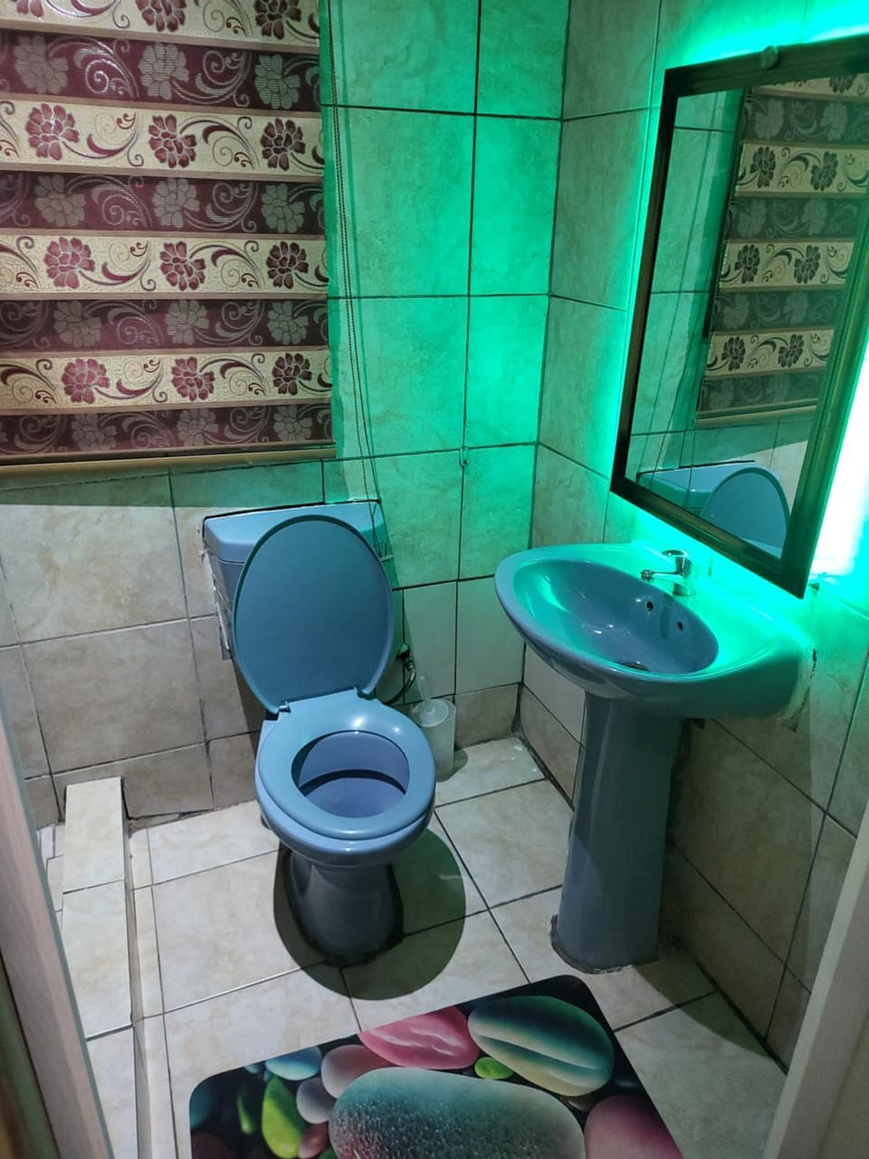 Tshedza Guest House Bed and Breakfast in Pretoria