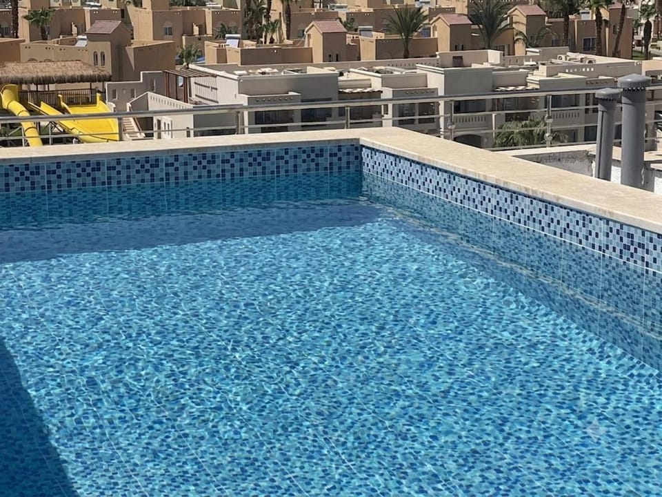 marvel white apartment Apartment in Hurghada