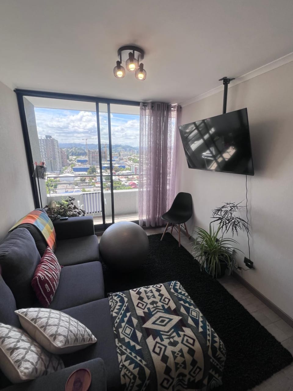 Communal lounge/ TV room, Living room