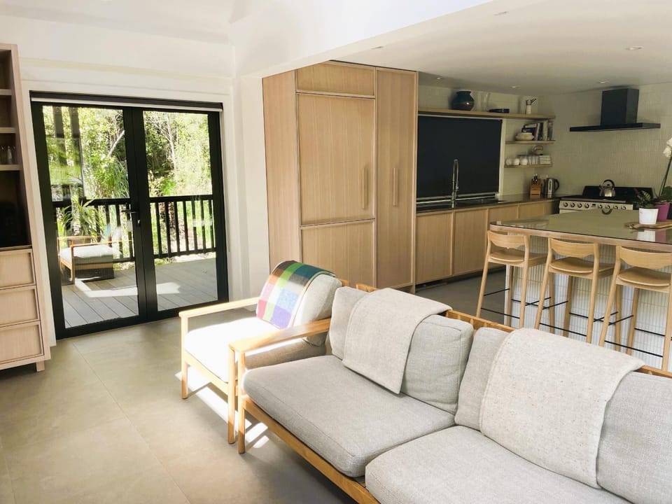 Living room, Dining area, kitchen