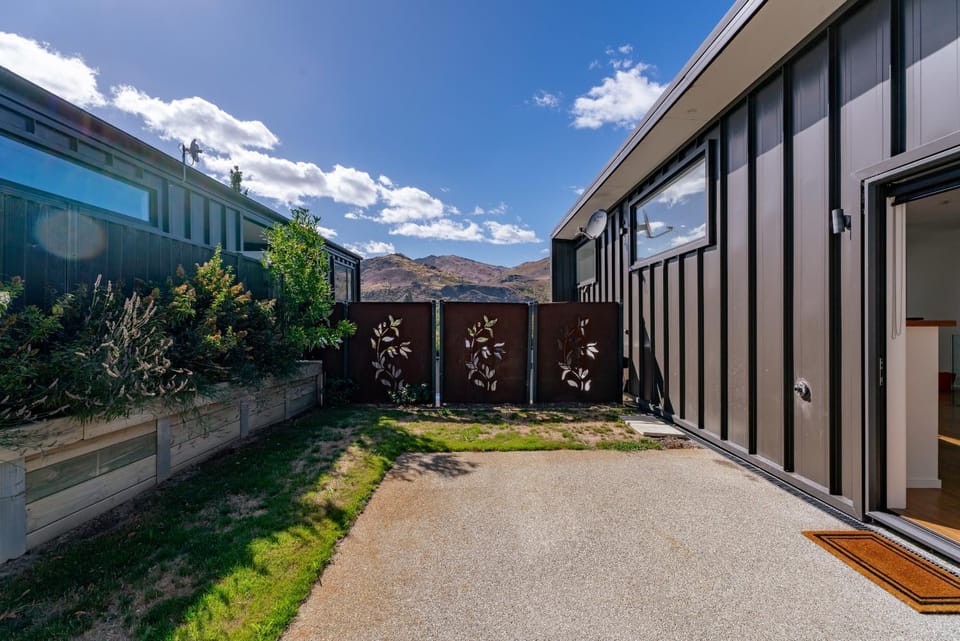 Melmore Oasis - Cromwell Holiday Home House in Otago