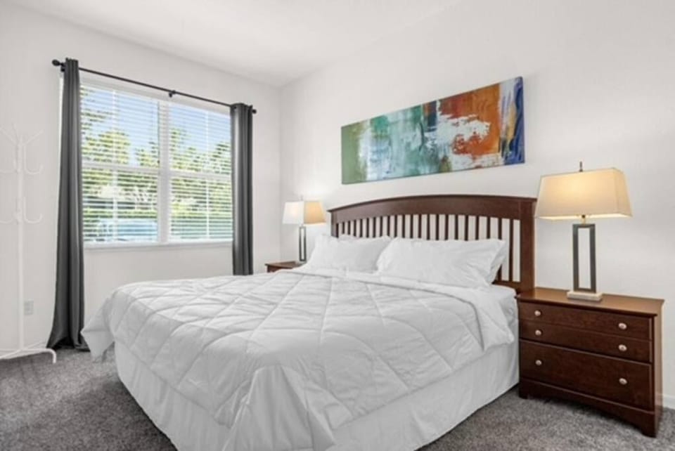 Home away from home near Disney! House in Kissimmee