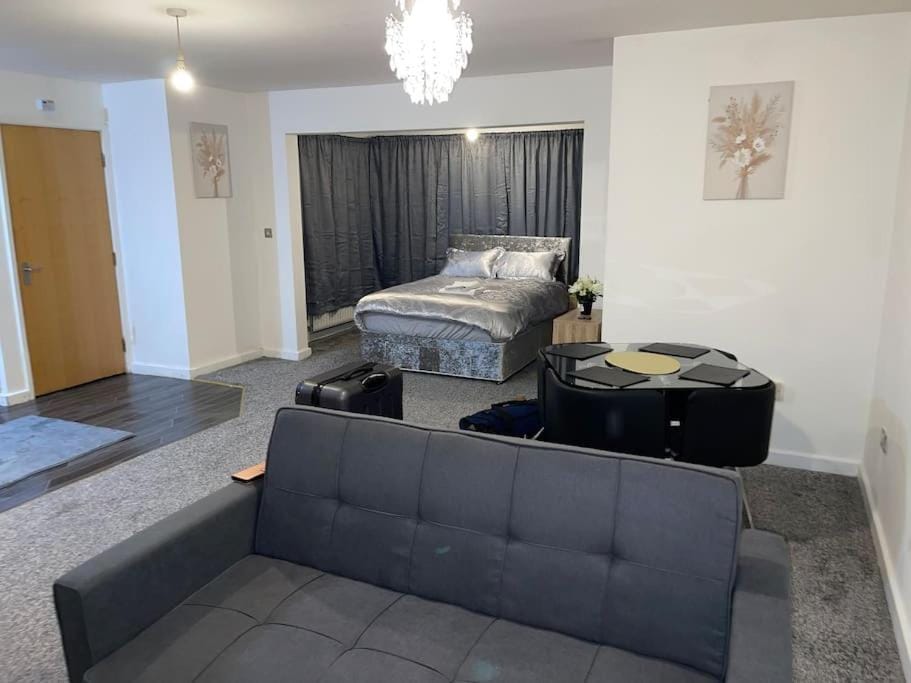 Cosy Haven in TS5 Middlesbrough Apartment in Middlesbrough
