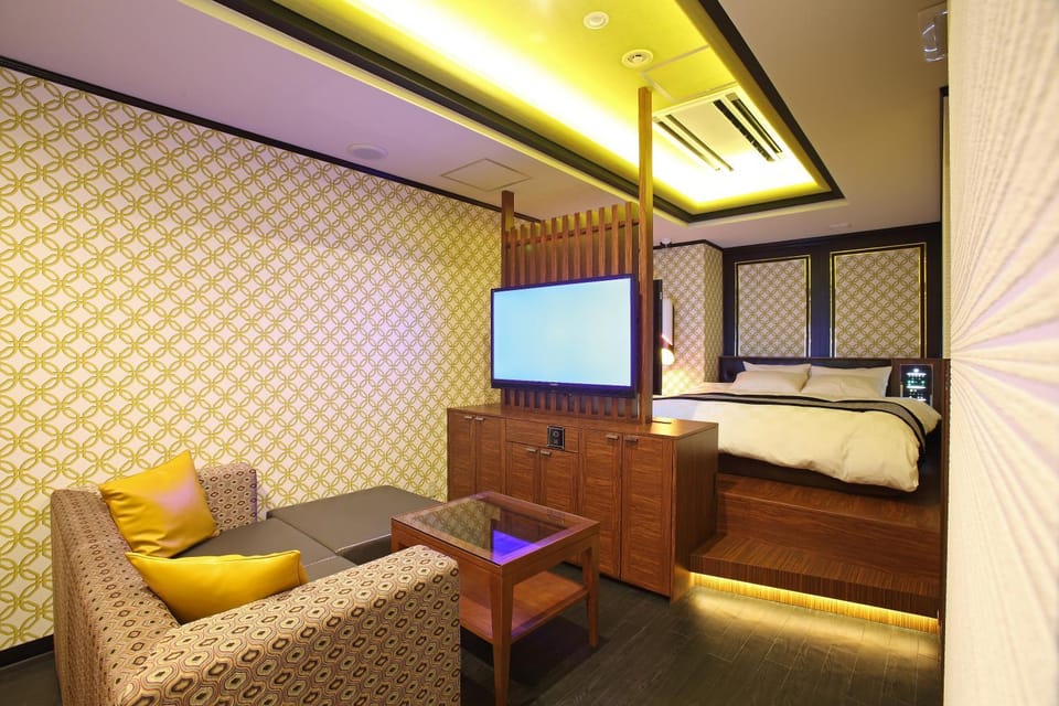 ホテルクリスタルゲート木更津 Hotel in Chiba Prefecture
