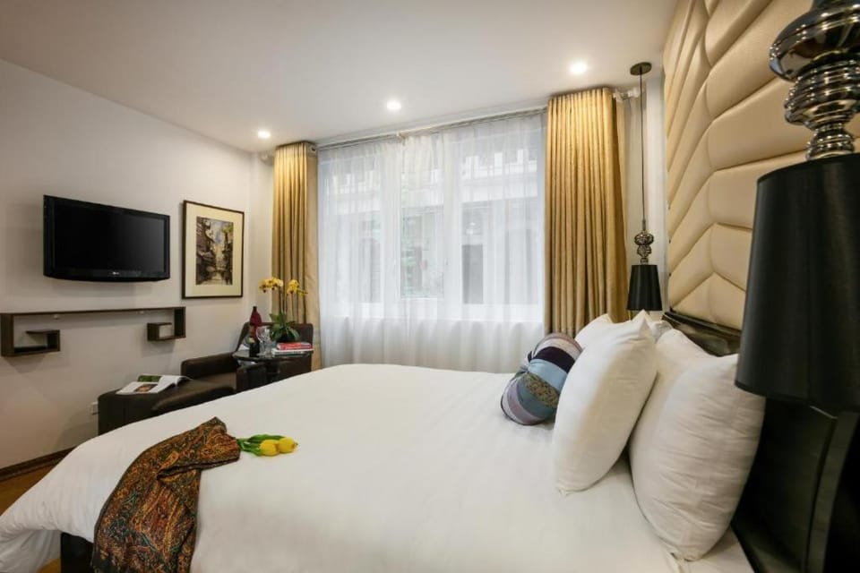 Bed, TV and multimedia