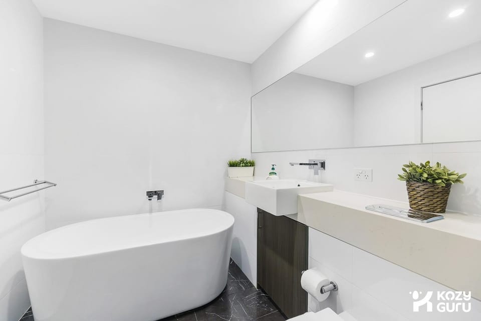 KozyGuru | Mascot | 2 Bed APT + Free Parking Apartment in Mascot