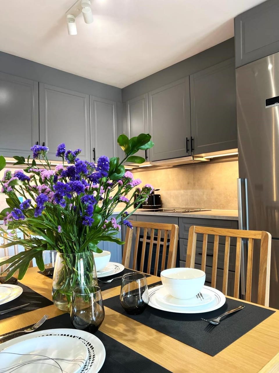 Kitchen or kitchenette, Other, Other, Other, Decorative detail, Decorative detail, Dining area