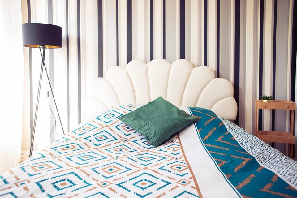 Spa , jardin 250m2 et appartement cosy de 60 m2 au centre Apartment in Hauts-de-France