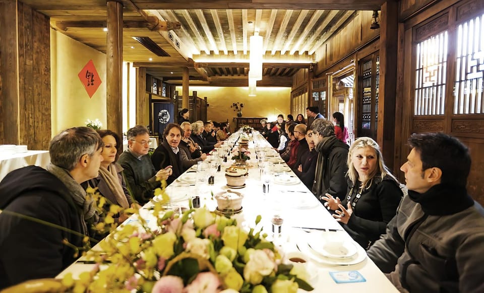 Restaurant/places to eat, Banquet/Function facilities
