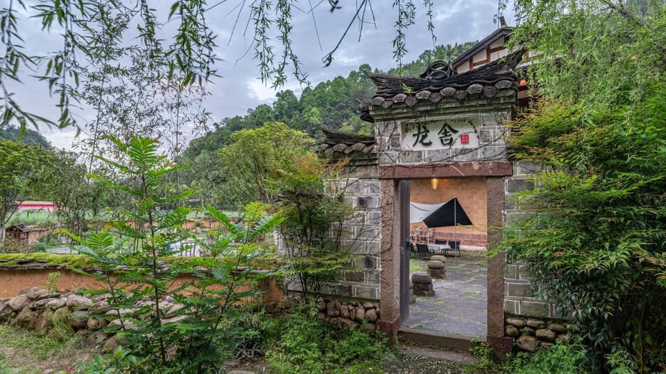 Property building, Facade/entrance, Natural landscape
