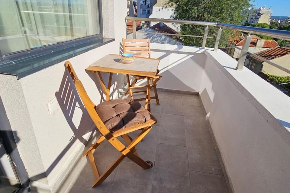 Liohov Apartment by Linas BNB Apartment in Varna