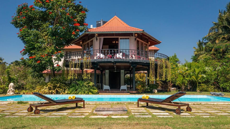 Property building, Pool view, Swimming pool