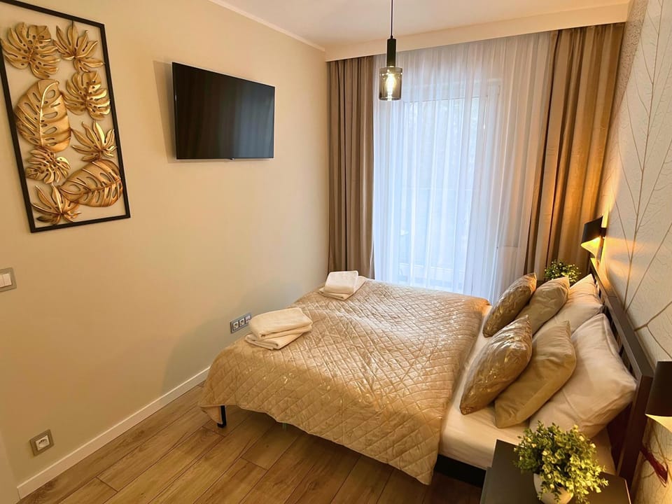 TV and multimedia, Bedroom
