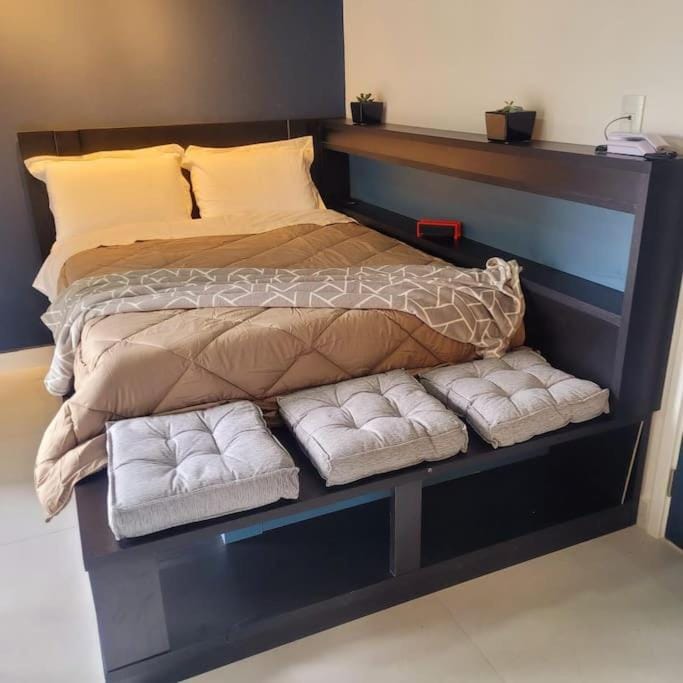 Studio novo otima localização com academia. Apartment in Sao Paulo City