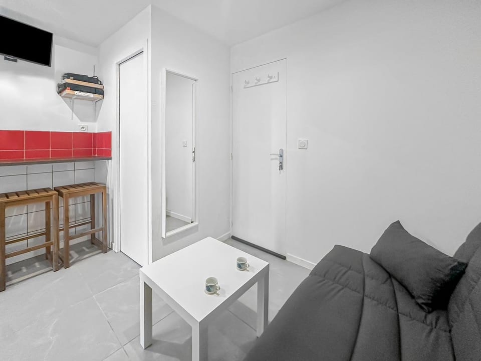 Le Petit Torcieu Apartment in Auvergne-Rhône-Alpes