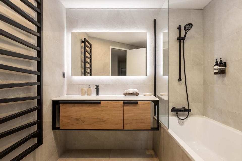 Brand New 3 Bedrooms Facing Madeleine St Honoré Apartment in Paris