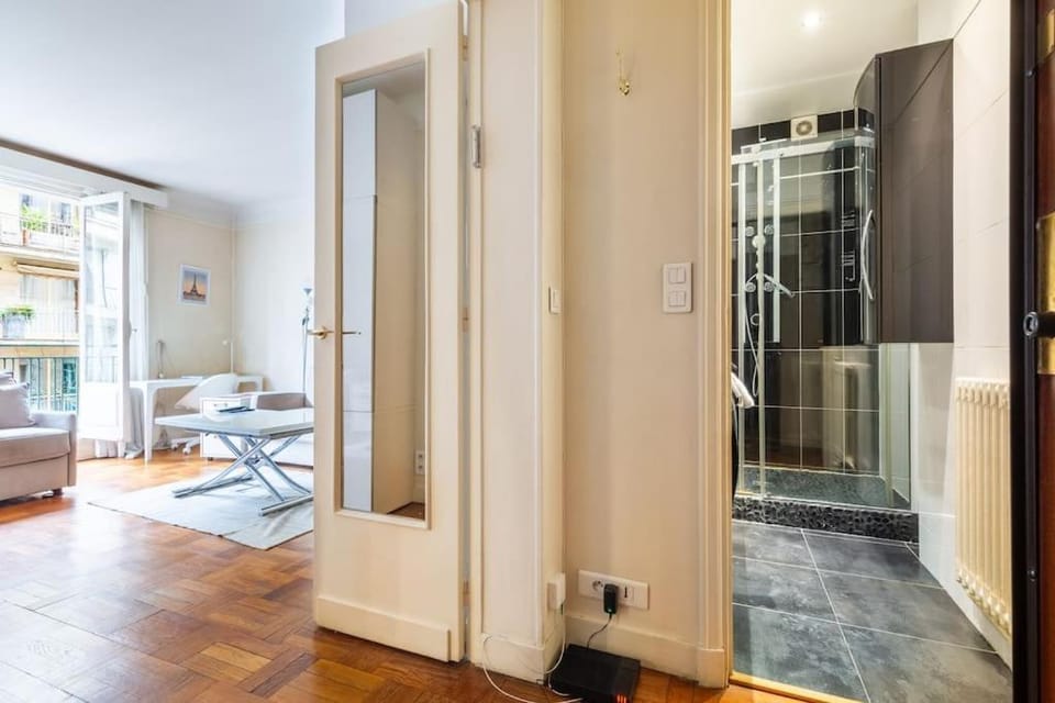 Studio#Porte Dauphine#Avenue Foch#2pers. Apartment in Paris