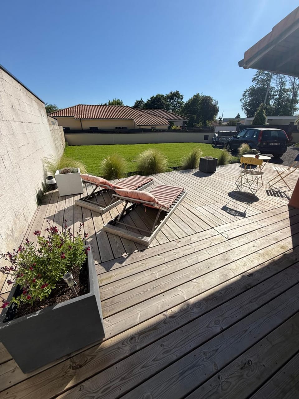 Logement indépendant avec extérieur Apartment in Nouvelle-Aquitaine