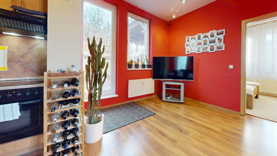 TV and multimedia, kitchen