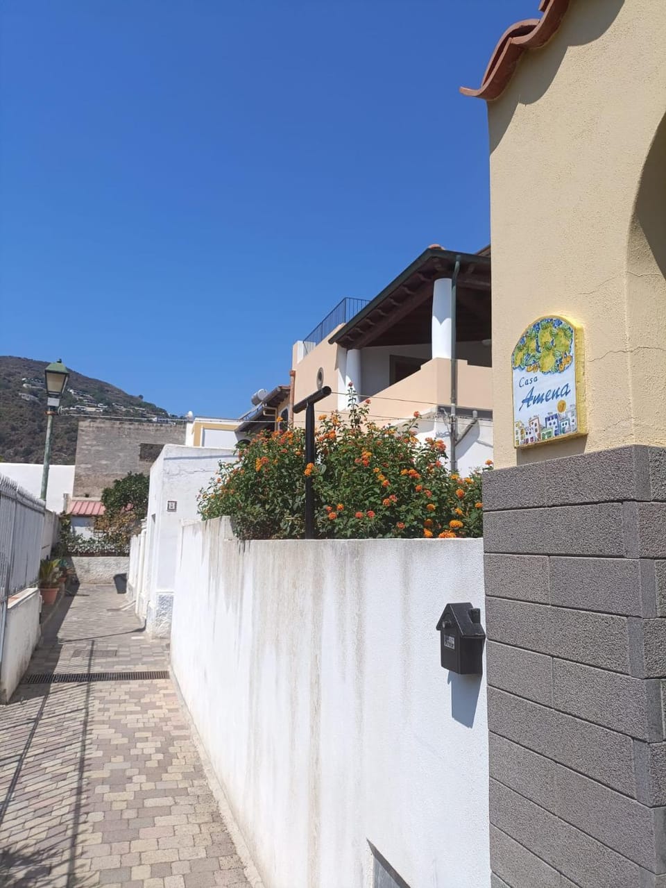 Property building, Street view