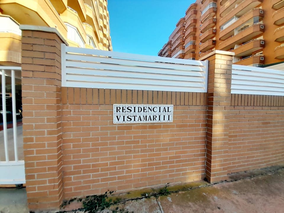 VISTAMAR DREAMS, 1º LINEA PLAYA AMPLARIES Apartment in Valencian Community