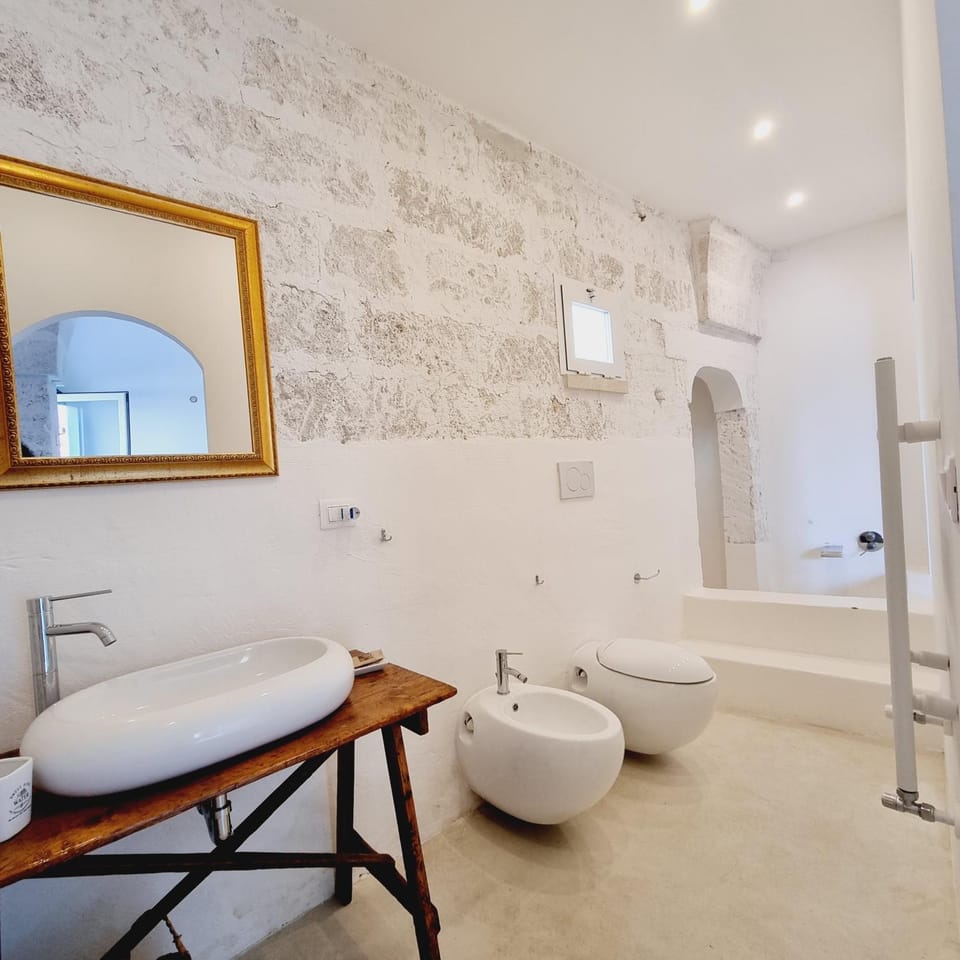 Shower, Toilet, Bathroom, Bath, bidet