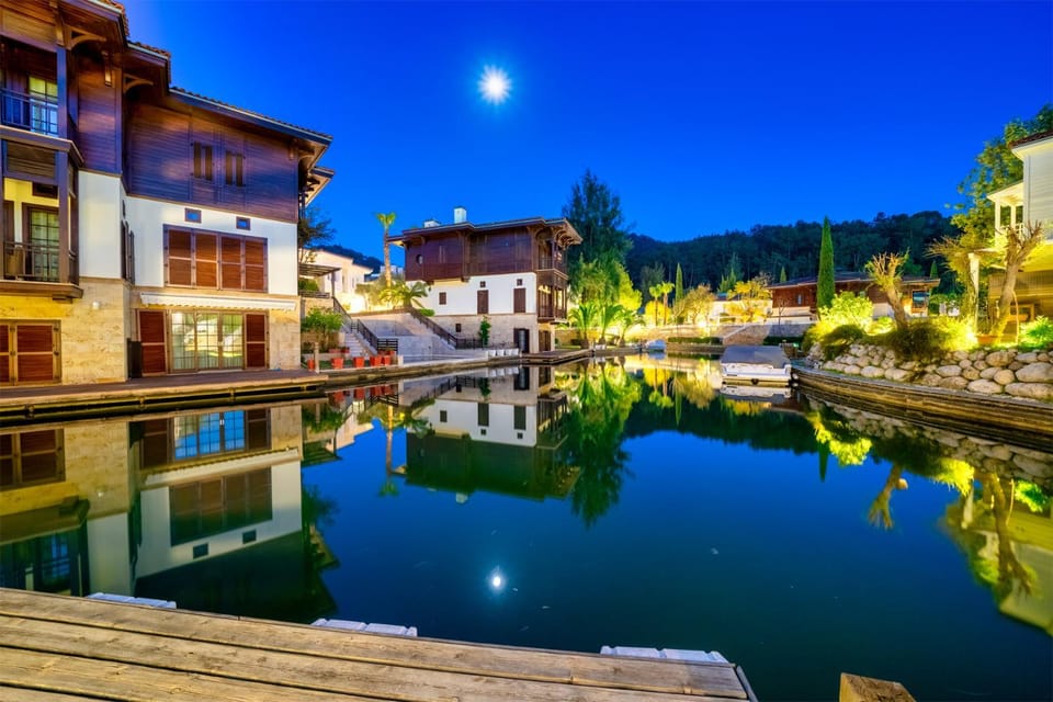 Property building, Natural landscape, City view, Sea view