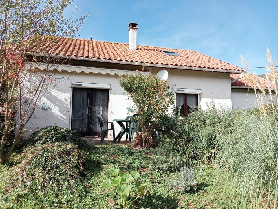 Garden, Garden view