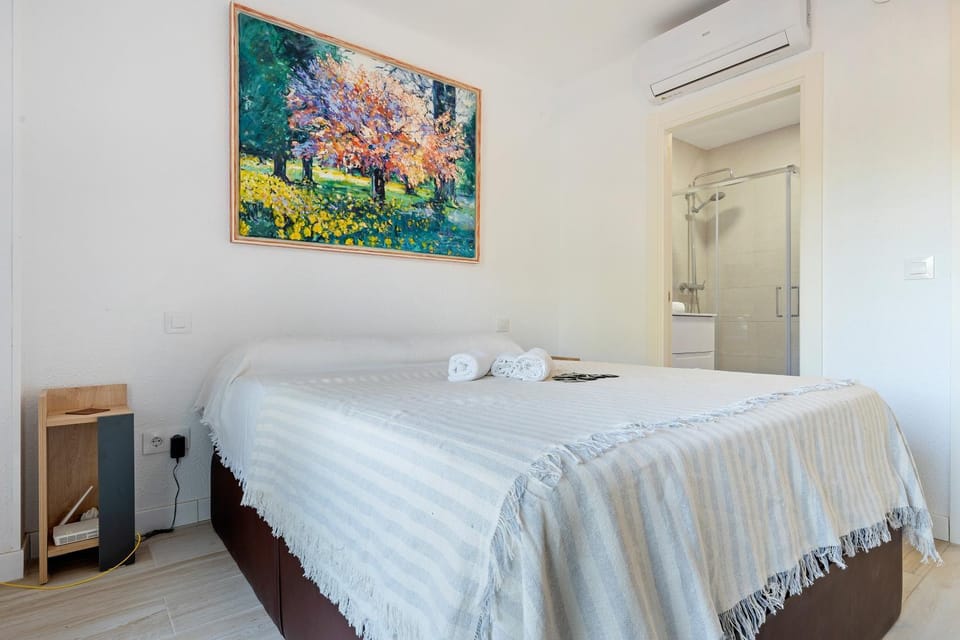 Living room, Bedroom