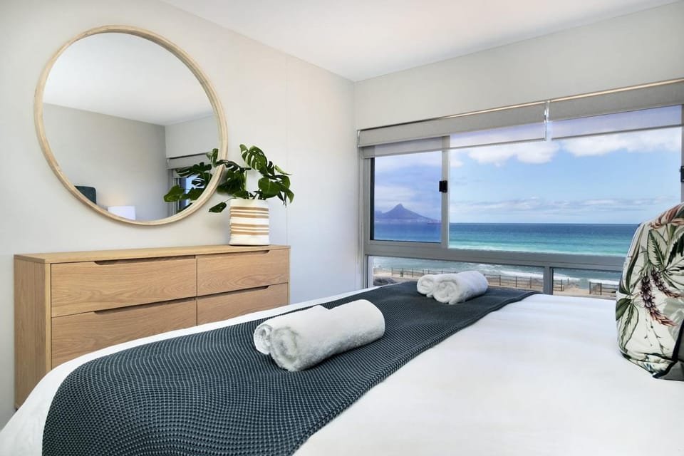 View (from property/room), Bedroom, Sea view