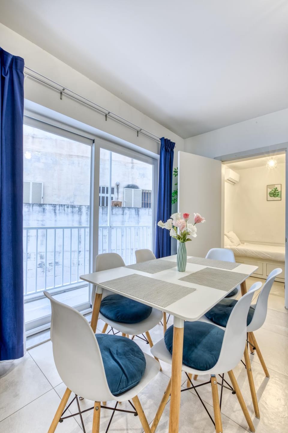 Central Msida - Modern, Bright & Comfortable Apartment in Malta