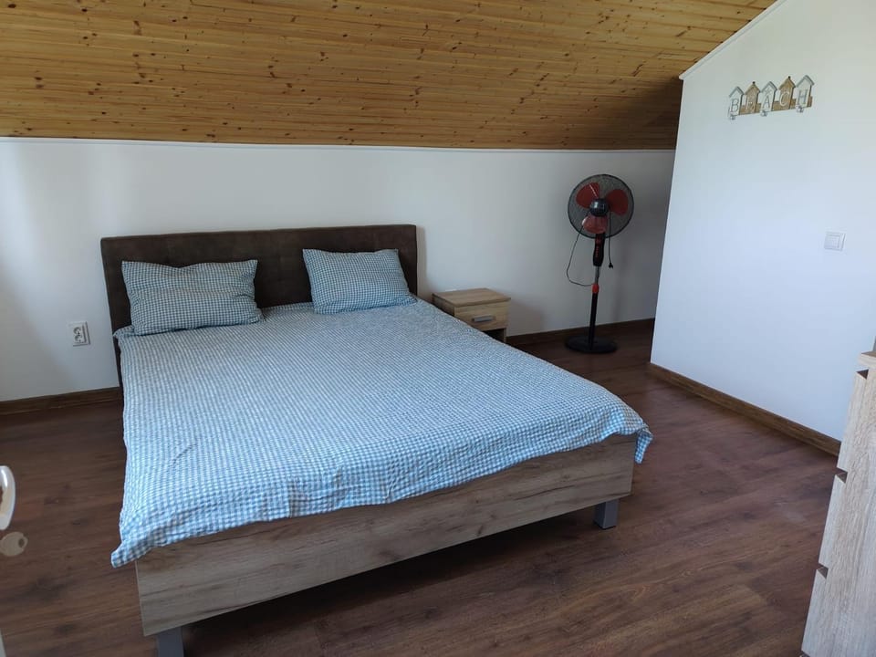 Camere și apartament în Delta Dunării Apartment in Romania