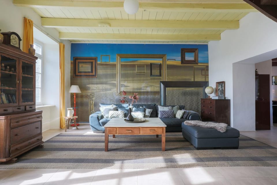 Property building, Living room