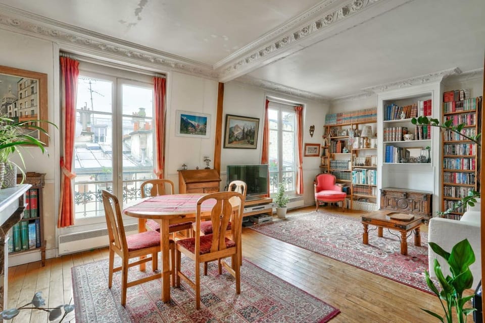 Beautiful cocoon near Montmartre Apartment in Paris
