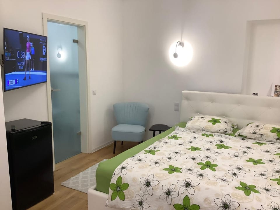 TV and multimedia, Bedroom