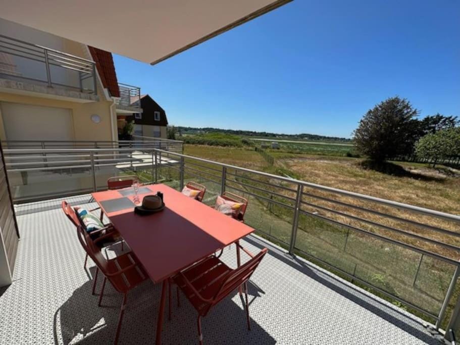 Etaples Canche Belle Vue Apartment in Hauts-de-France