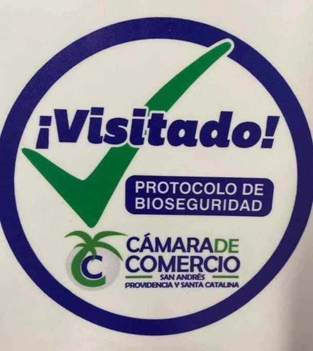 DONDE MATHY'S #1 Apto Turistico Sarie Bay Apartment in San Andres