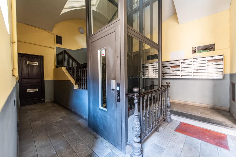 elevator