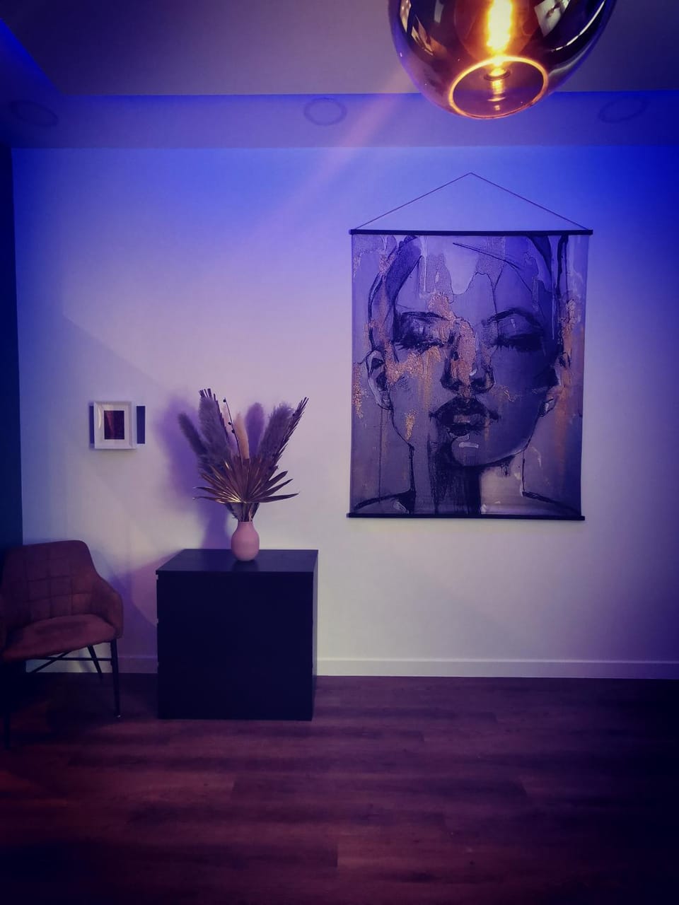 Property building, Living room, Decorative detail