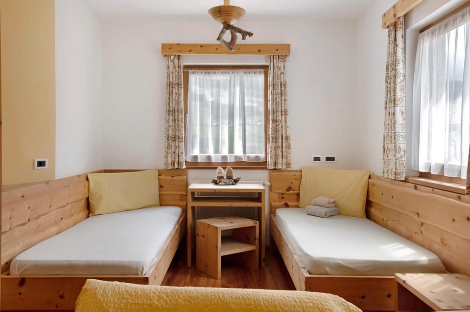Property building, Living room, Bedroom