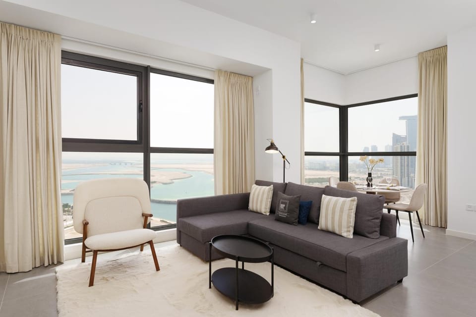 View (from property/room), Living room, Seating area